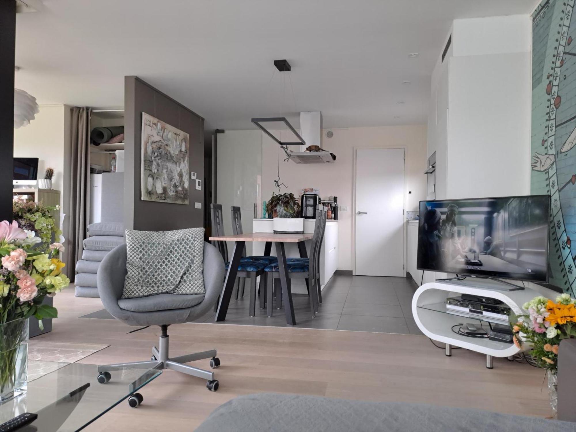 Carlotta Penthouse